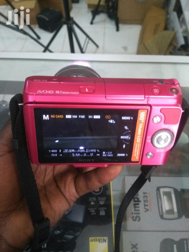 Sony Nex-F3 With Removable Lens - thumbnail 2