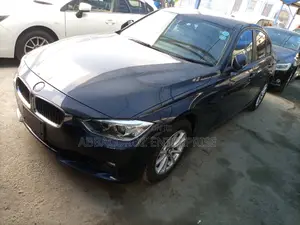 BMW 320i 2014 Black