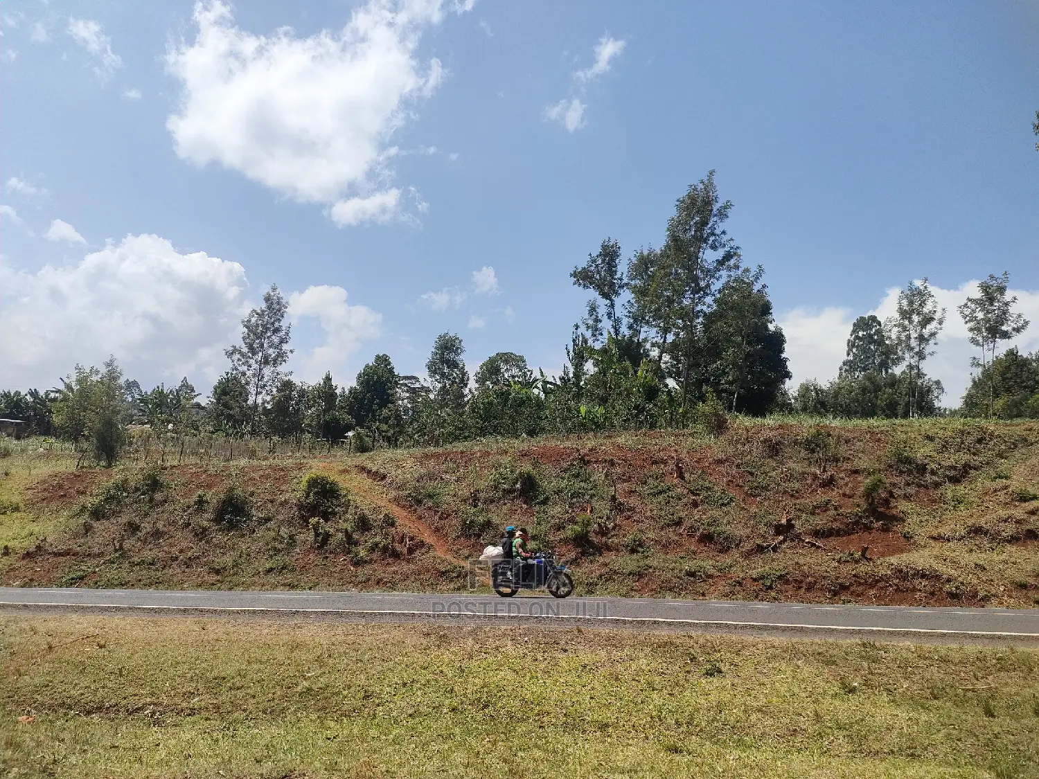 Nyeri/0thaya 1 Acre