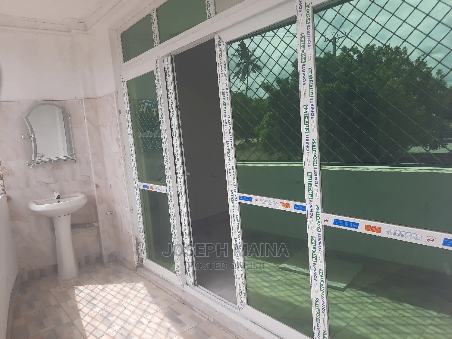 2bdrm Apartment in Mtwapa for sale