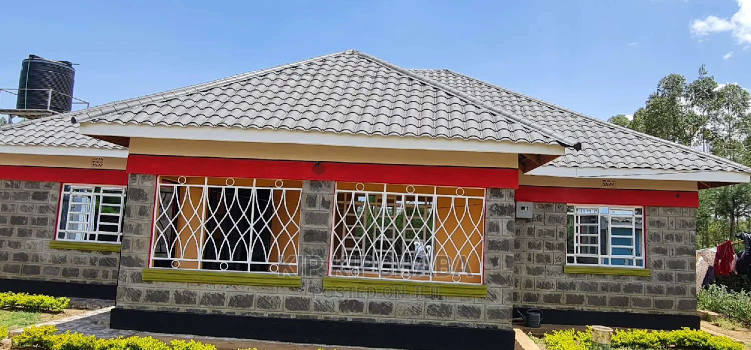 4bdrm Bungalow in Autspan, Racecourse for Sale
