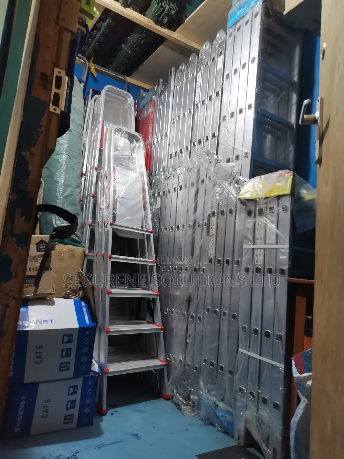 Offer Wholesale Prices on Aluminium Multipurpose Ladders