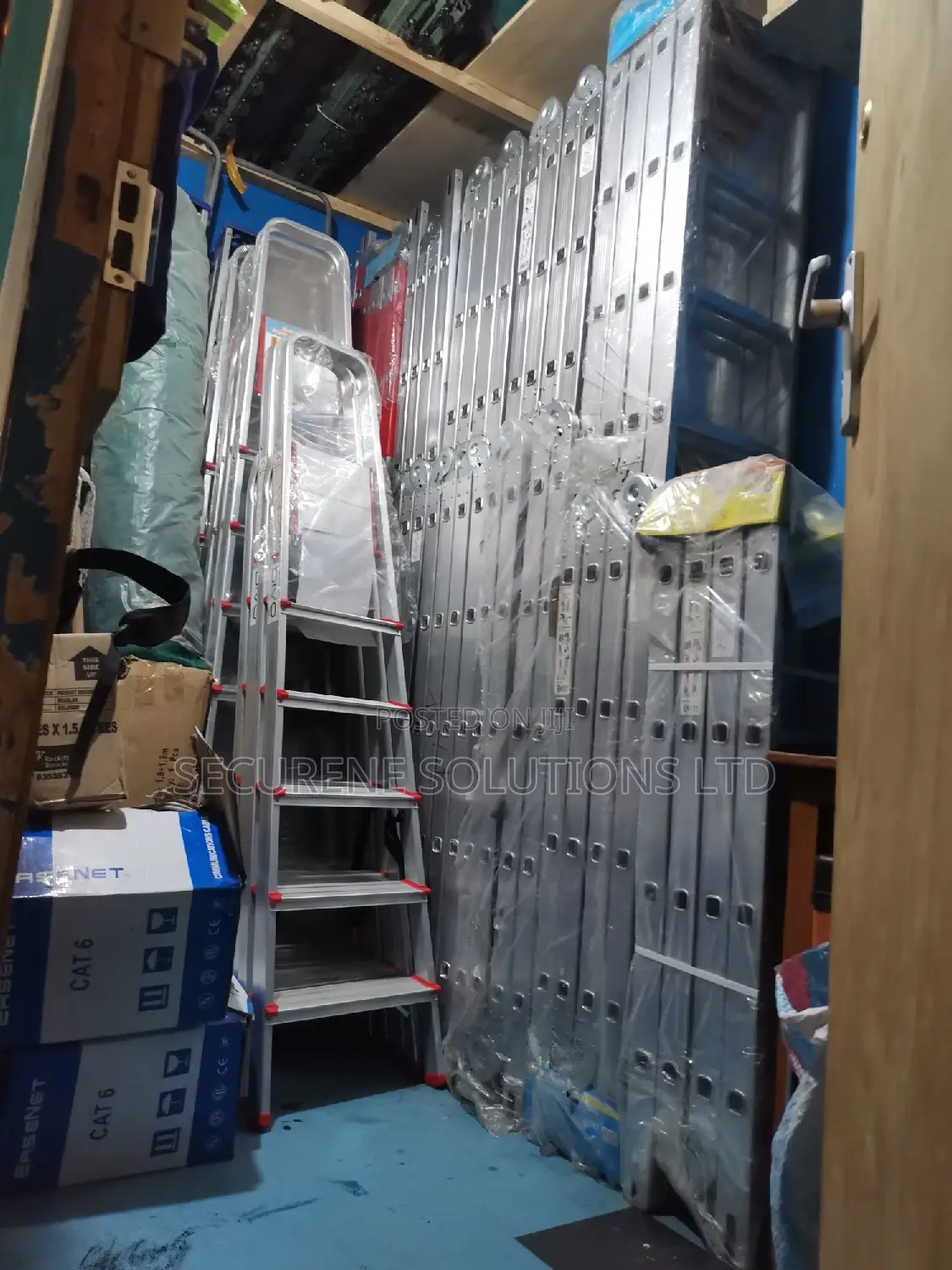 Offer Wholesale Prices on Aluminium Multipurpose Ladders
