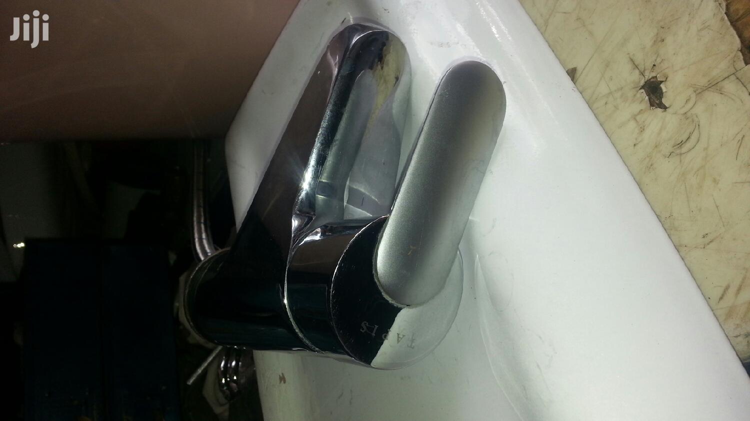 Mixtures Taps