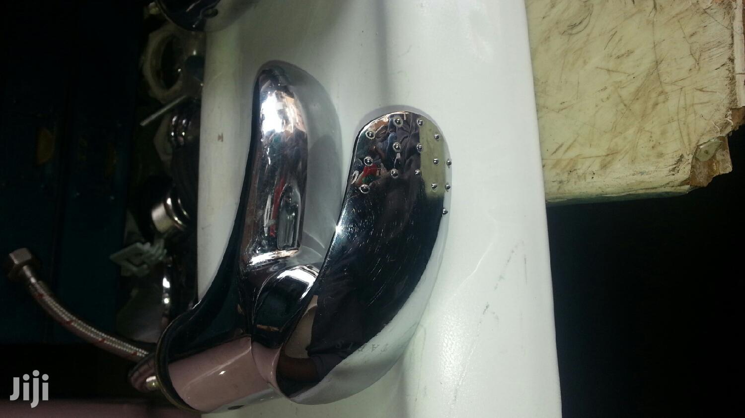 Mixtures Taps