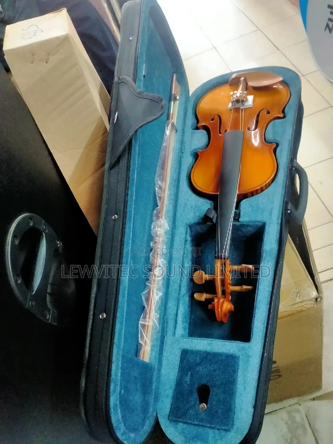 New Arrival Marple Leaf Violin