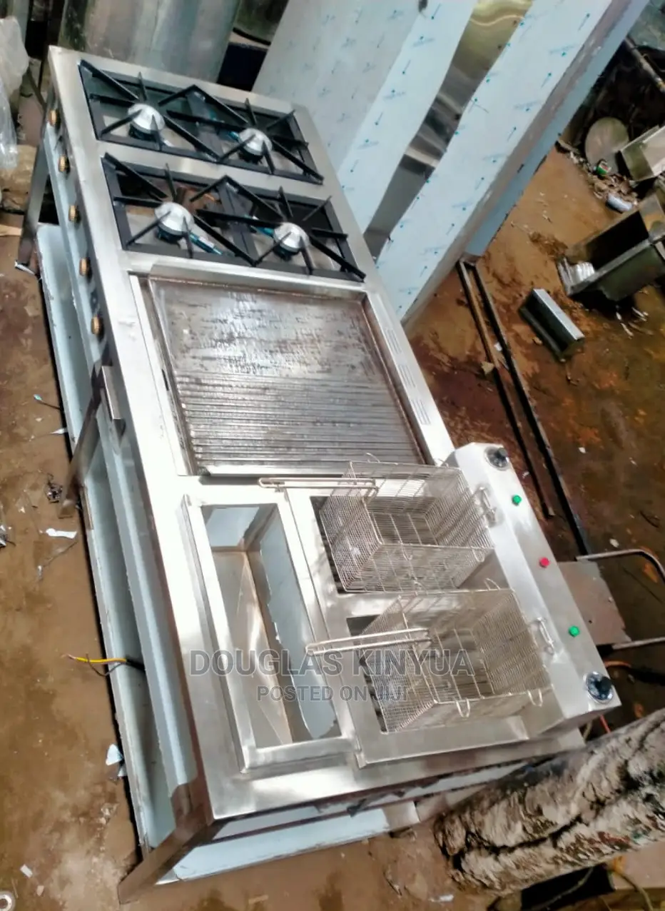 Combined Cooker With Griddle, Deep Fryer and Gas Cookers