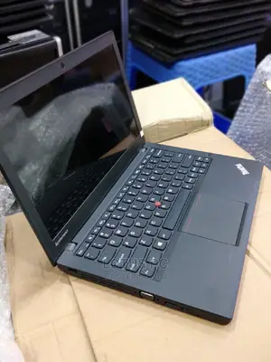 Laptop Lenovo ThinkPad X240 4GB Intel Core I5 HDD 500GB