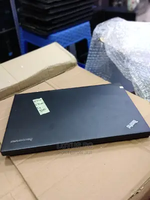 Laptop Lenovo ThinkPad X24 4GB Intel Core I7 SSD 256GB