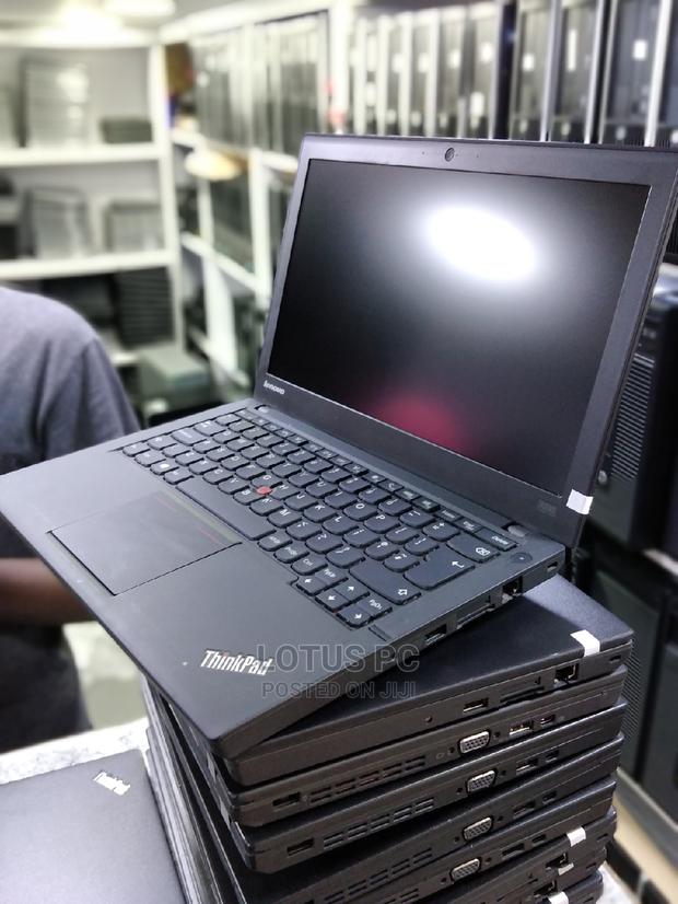 Laptop Lenovo ThinkPad X240 4GB Intel Core I7 SSD 256GB - thumbnail 3
