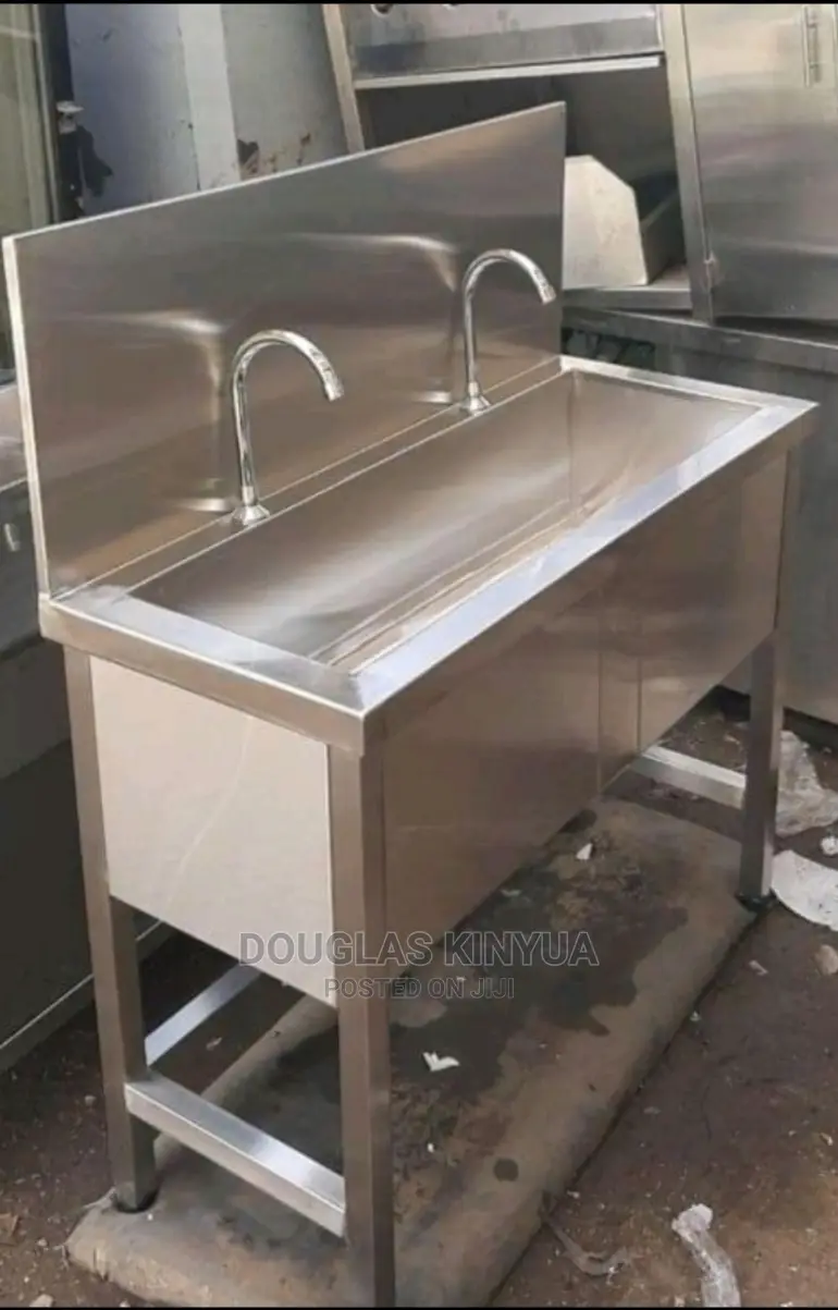 Surgical/ Medical Hospital Sink