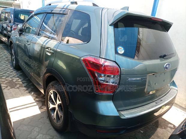 Subaru Forester 2015 Gray - thumbnail 6