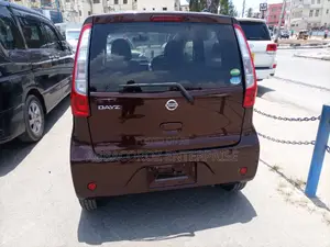 Nissan Dayz 2015 Brown