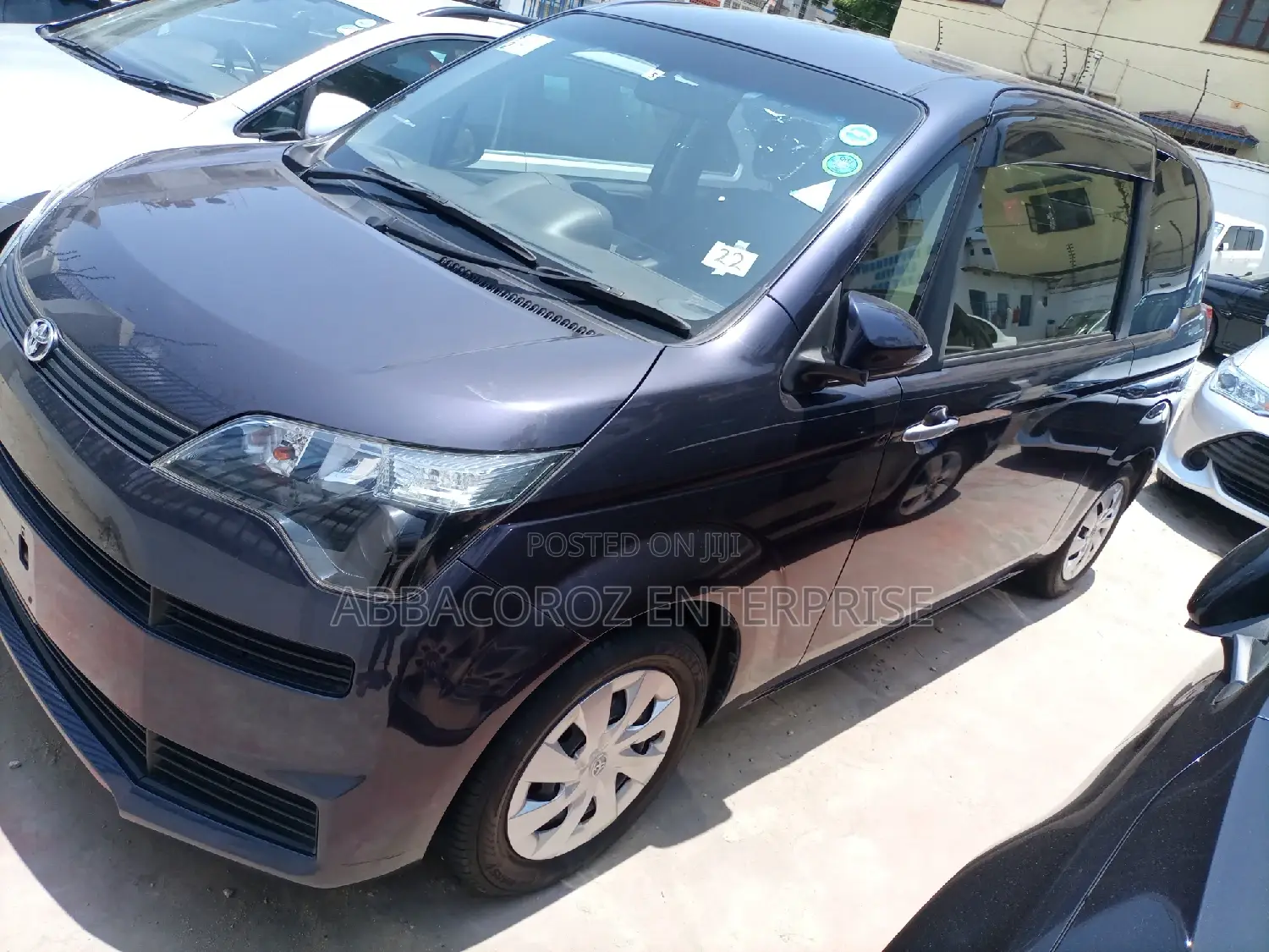 Toyota Spade 2015 Gray