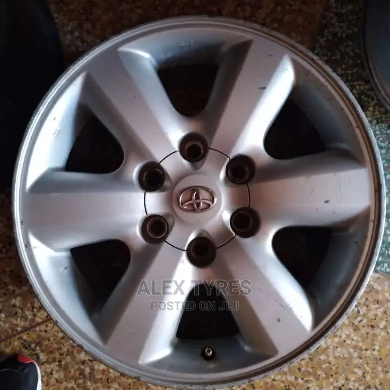 Size 17 Inches Hilux Original Sport Rims Set