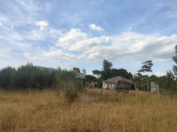 1 Acre Chaka/Narumoru Highway /Ndiriti - thumbnail 12