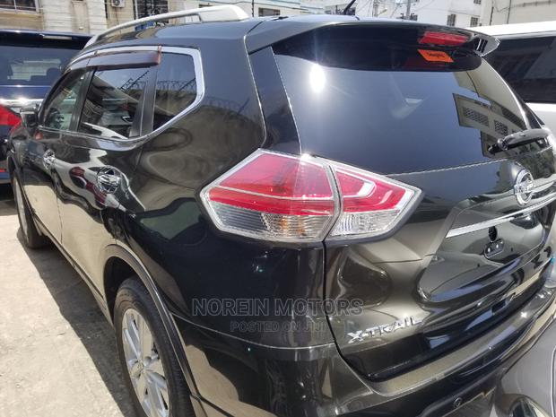 Nissan X-Trail 2015 Black - thumbnail 10