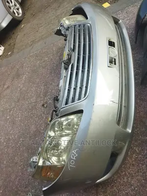 Fielder 2005 Nosecut Non Xenon