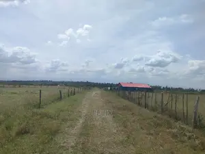 3 Acres Chaka / Narumoru/ Ndiriti