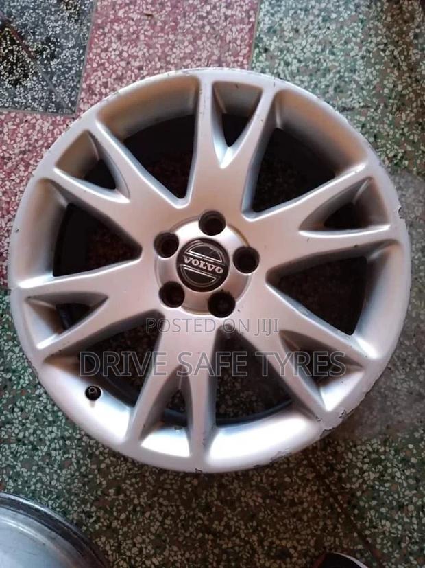 17 Inch Volvo Rims Set