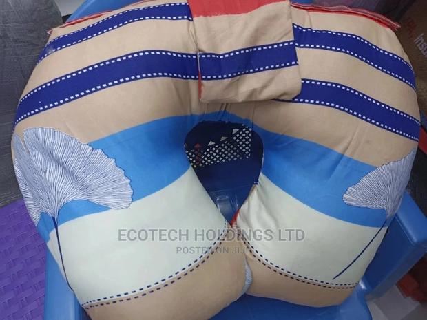 Nursing Pillow - thumbnail 4