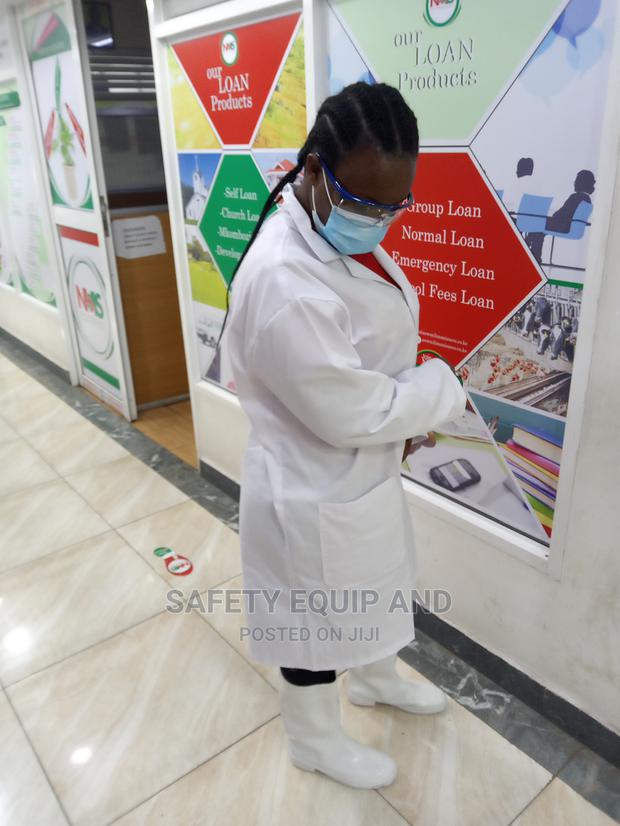 Hospital Lab Coats Available - main view