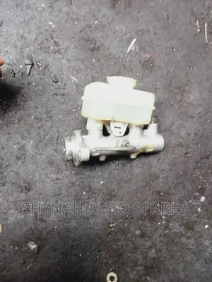 Brake Master Cylinder Nissan B14