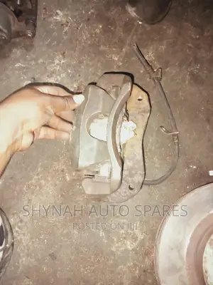 Brake Caliper Toyota Vanguard