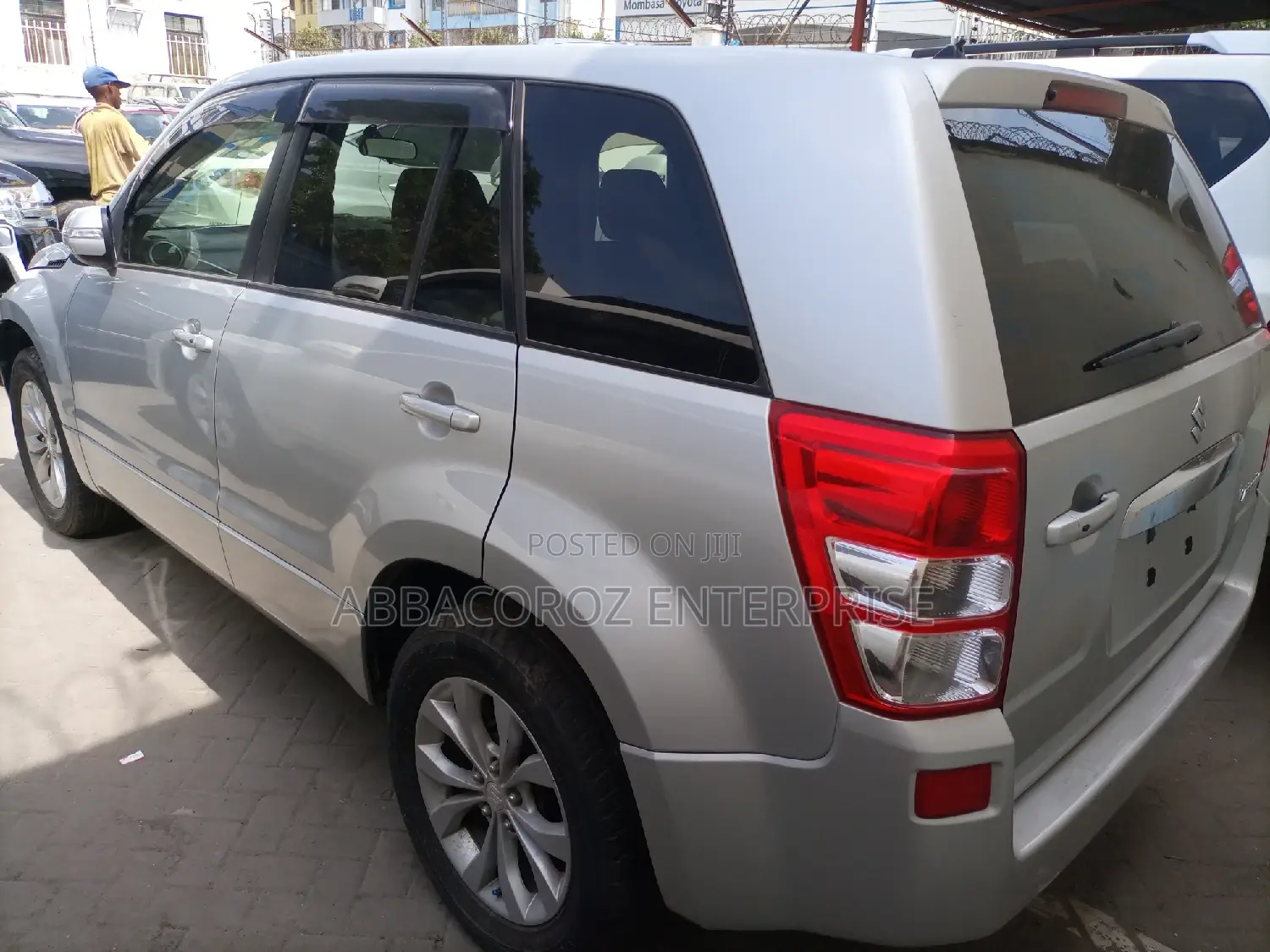 Suzuki Escudo 2015 Silver