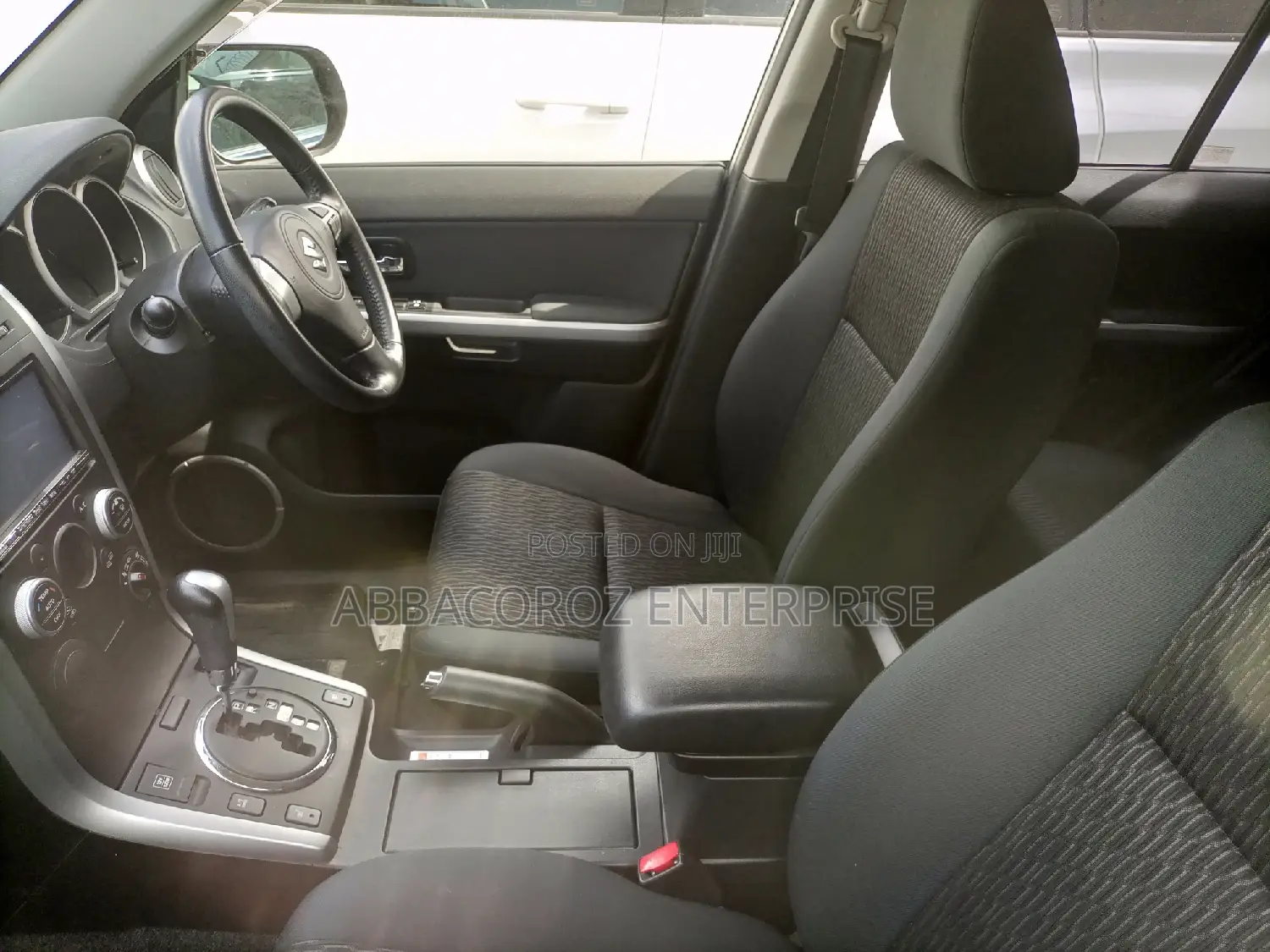 Suzuki Escudo 2015 Silver