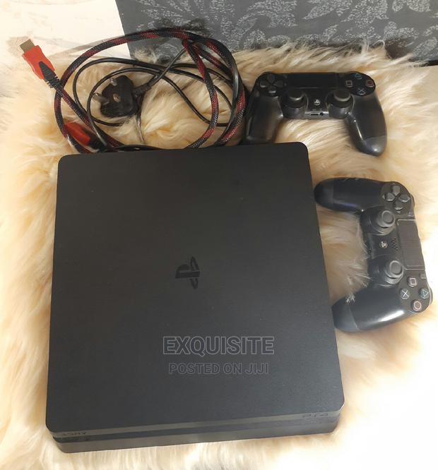 Playstation 4 Slim ( Storage - 500gb) - thumbnail 2