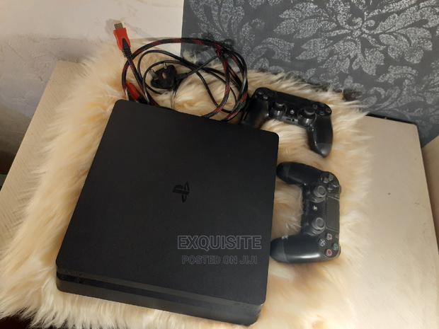 Playstation 4 Slim ( Storage - 500gb) - thumbnail 3