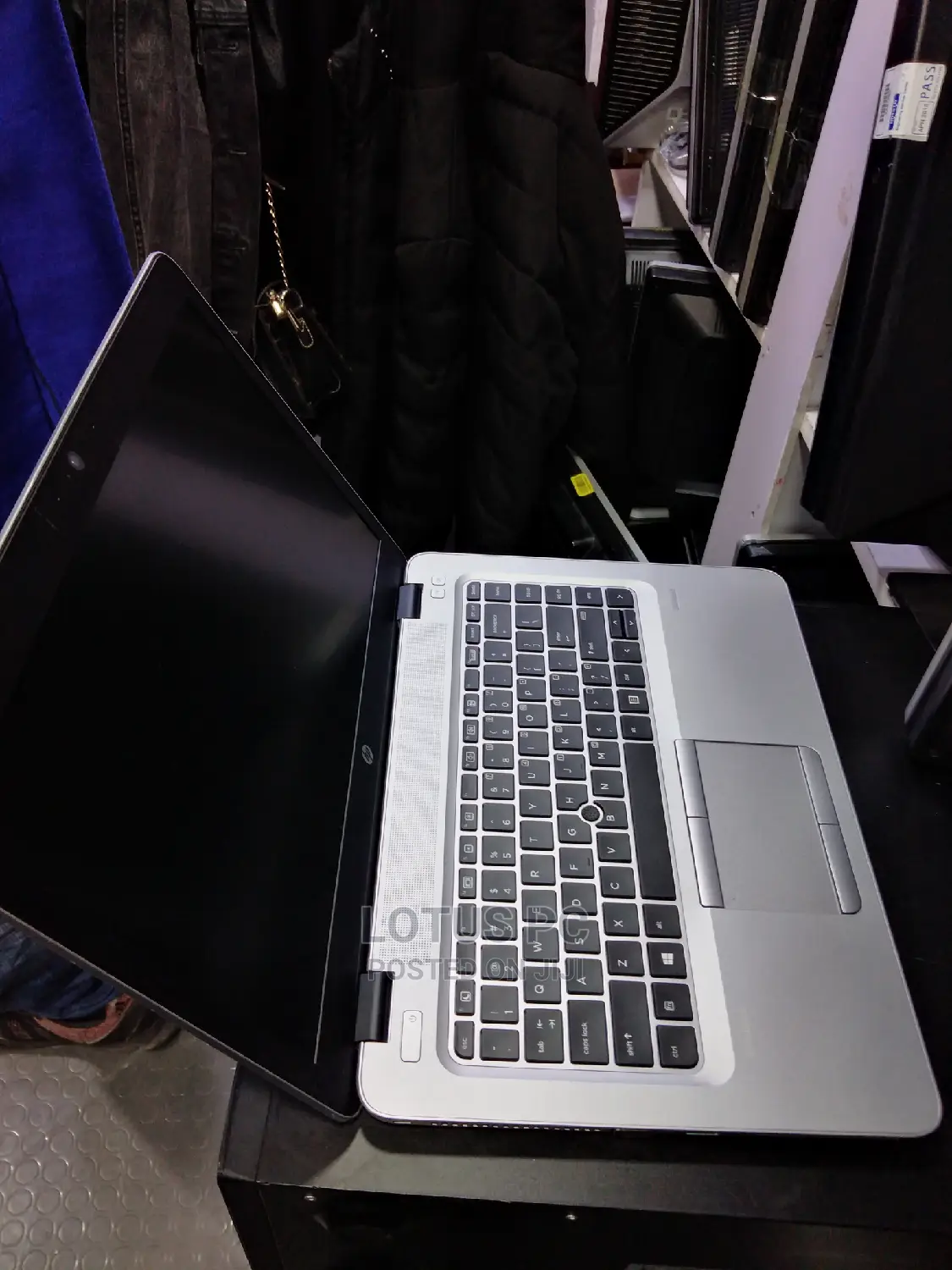 Laptop HP EliteBook 745 4GB AMD A8 HDD 500GB