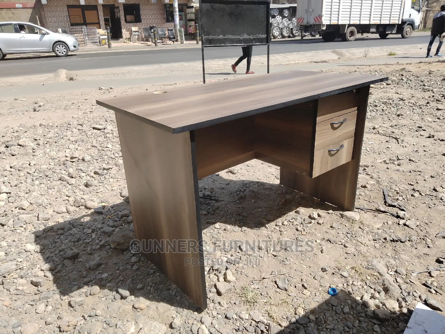 Office Desk 1.2m.