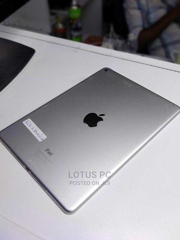 Apple iPad Air 32 GB Silver