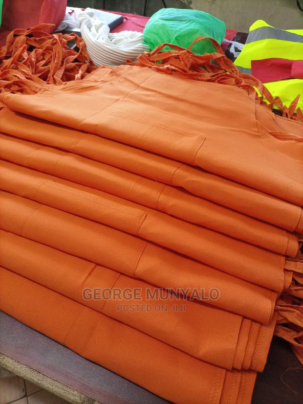 Good Quality Branded Campaign Aprons - thumbnail 3