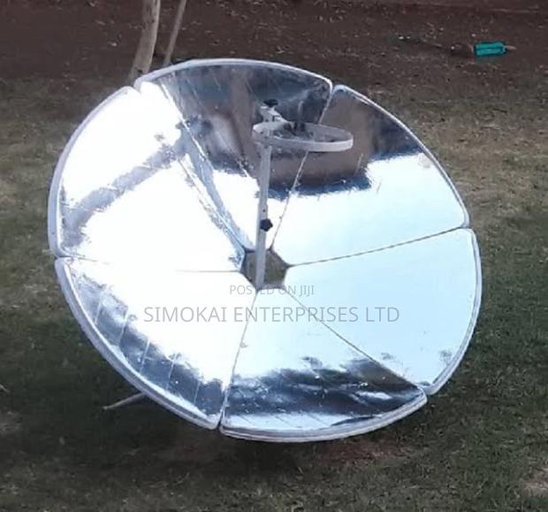 Go Green Parabolic Solar Cooker - main view