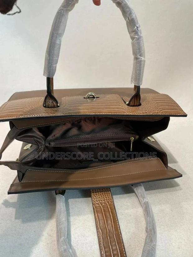 Classic Handbags - thumbnail 2