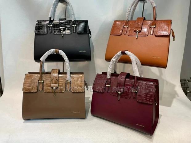 Classic Handbags - thumbnail 7