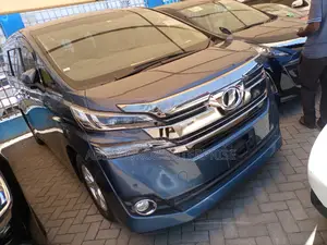 Toyota Vellfire 2014 Blue