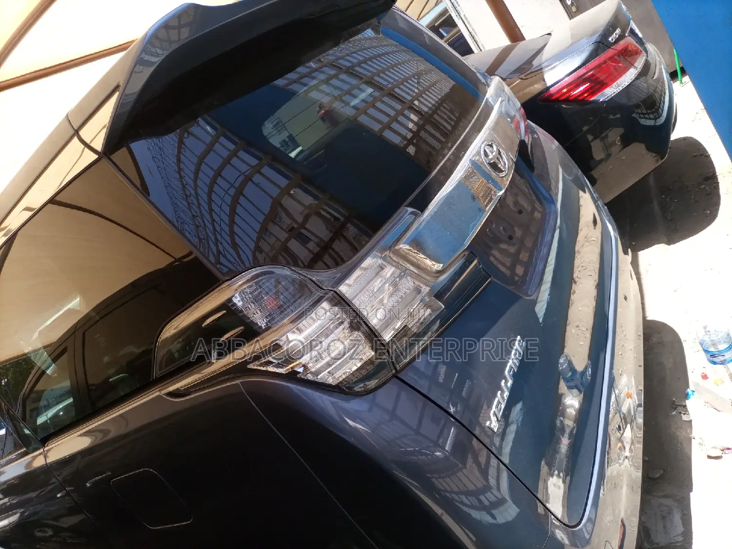Toyota Vellfire 2014 Blue