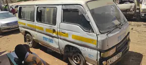 Nissan Caravan 2006 White