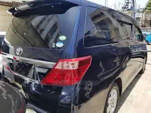 Toyota Alphard 2014 Blue