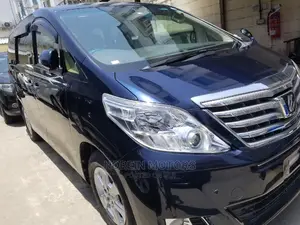 Toyota Alphard 2014 Blue