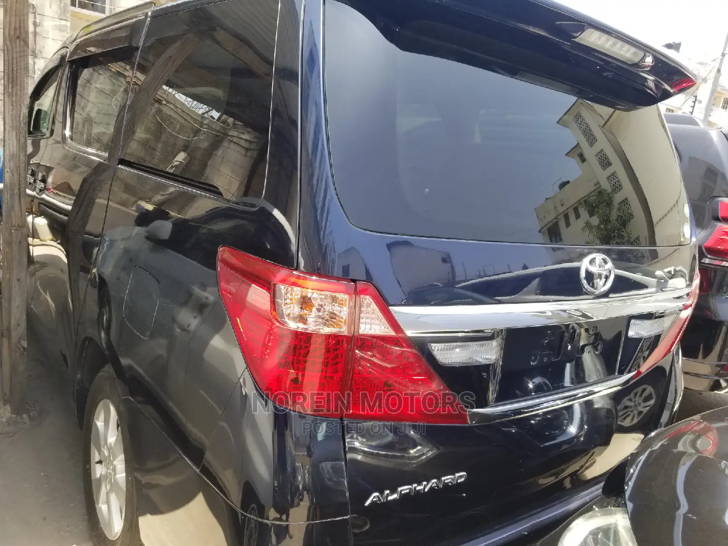 Toyota Alphard 2014 Blue