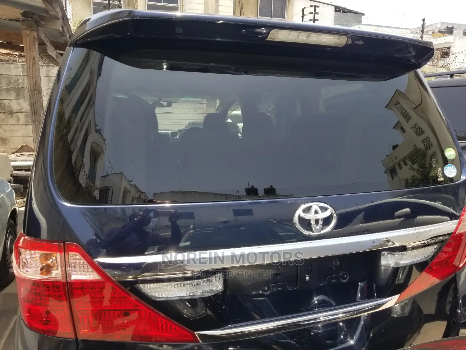 Toyota Alphard 2014 Blue