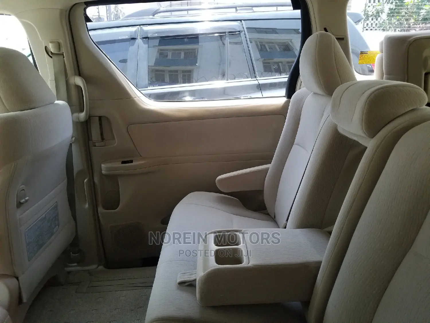 Toyota Alphard 2014 Blue