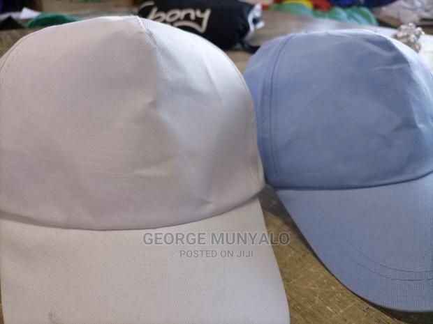 Light Material Plain Caps - thumbnail 2