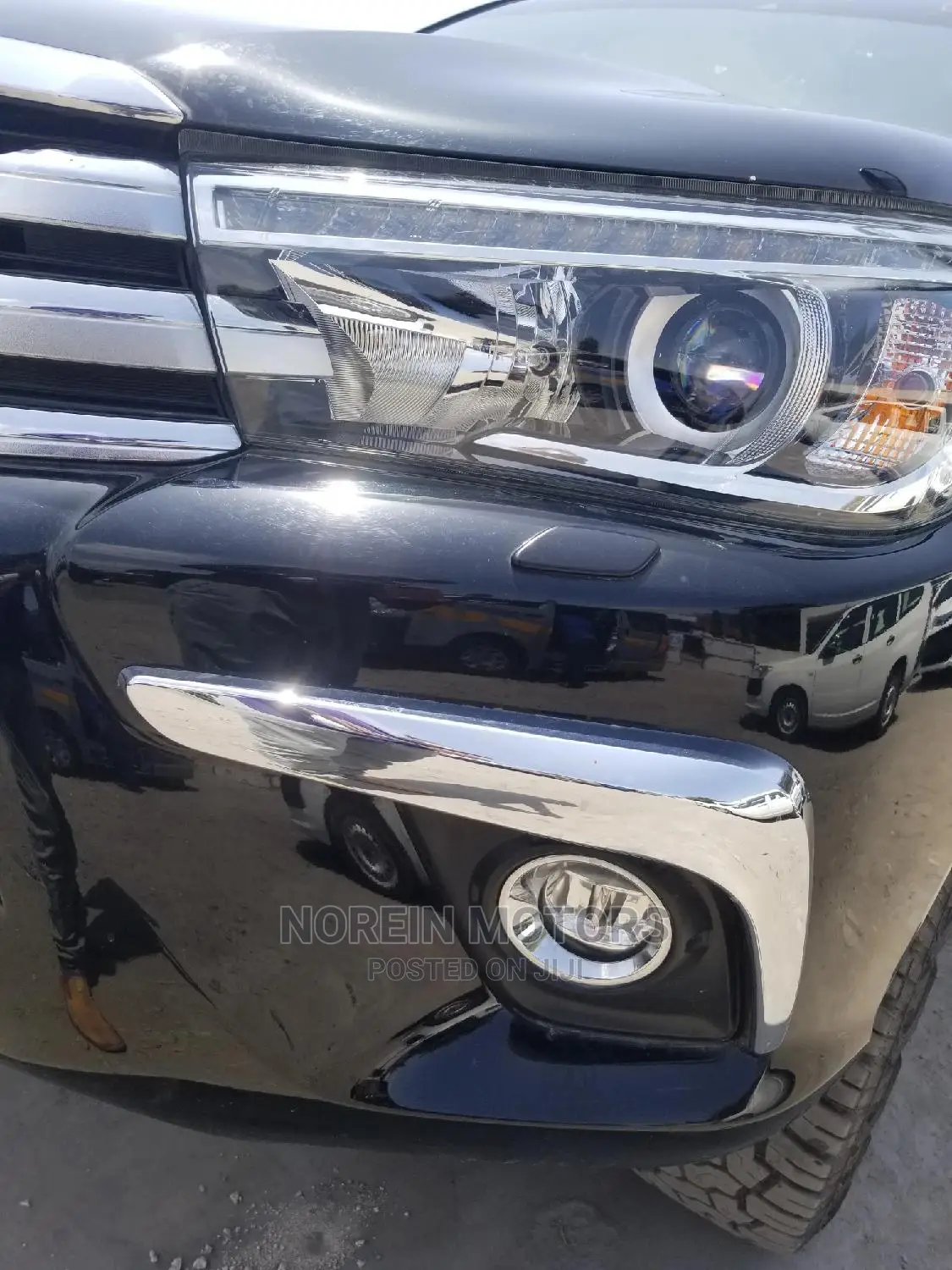 Toyota Hilux 2015 Black