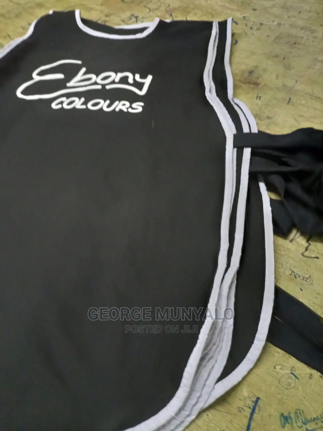 Saloon Quality Aprons